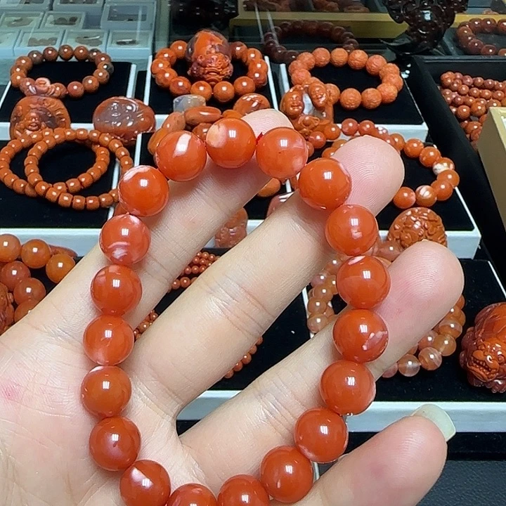 南红玛瑙未镶嵌手链