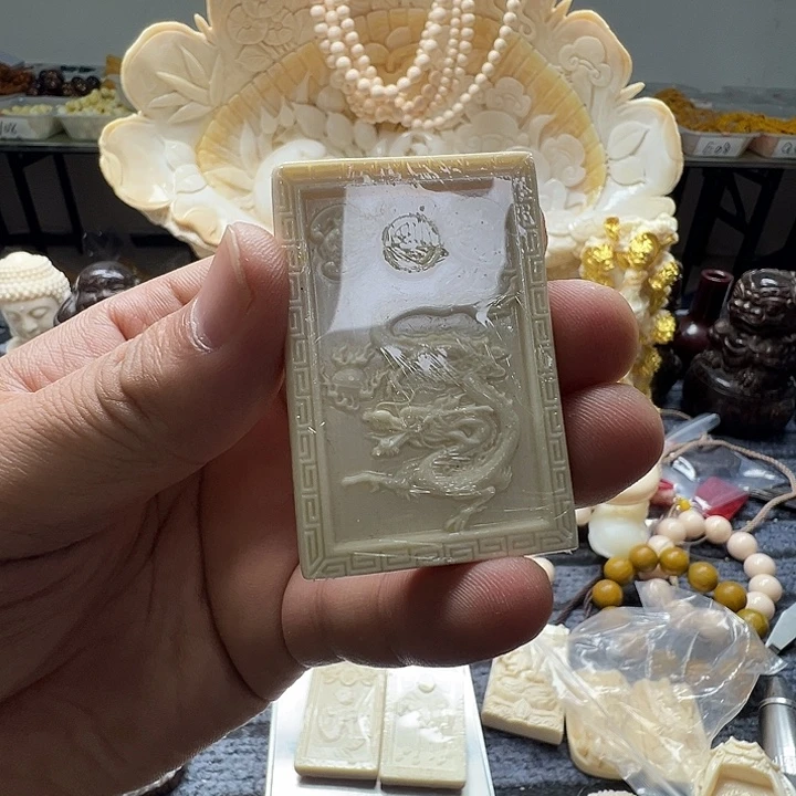 用***3大果紫檀（缅甸花梨）48