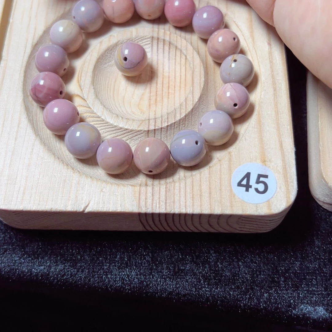 妃***石英质玉手链未镶嵌109