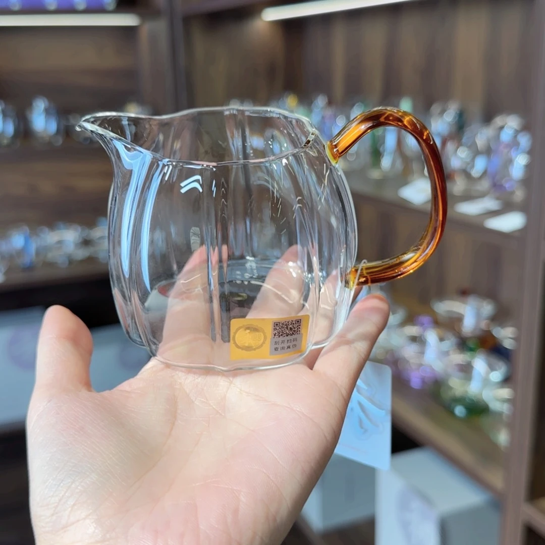 禾器倾妍琥珀色。。。