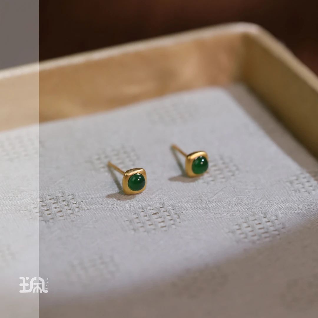 绮栀|翡翠*耳钉*18K金镶嵌CYA25020307多样性发其一（P）