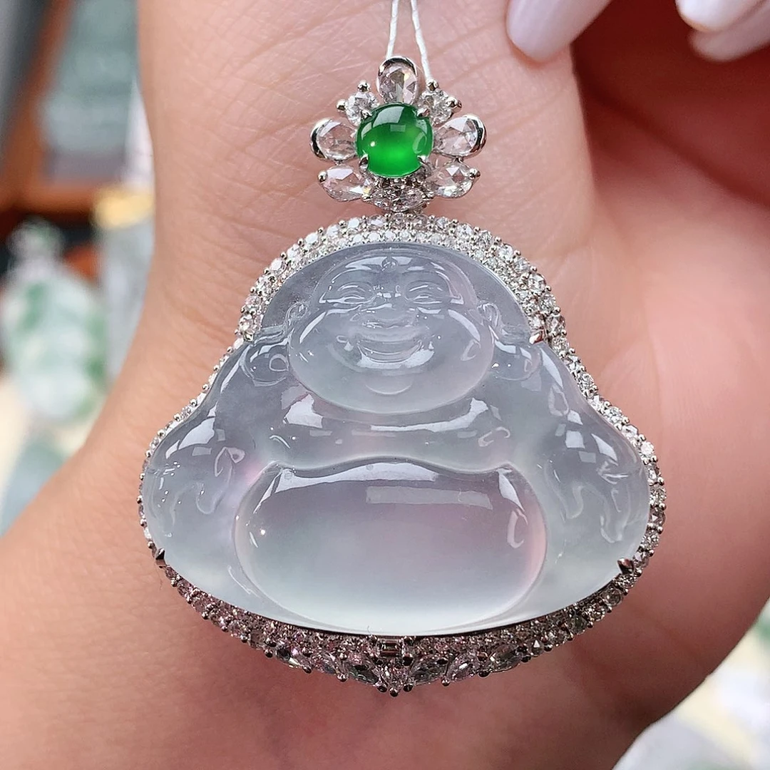 颈饰18K金镶嵌翡翠佛公