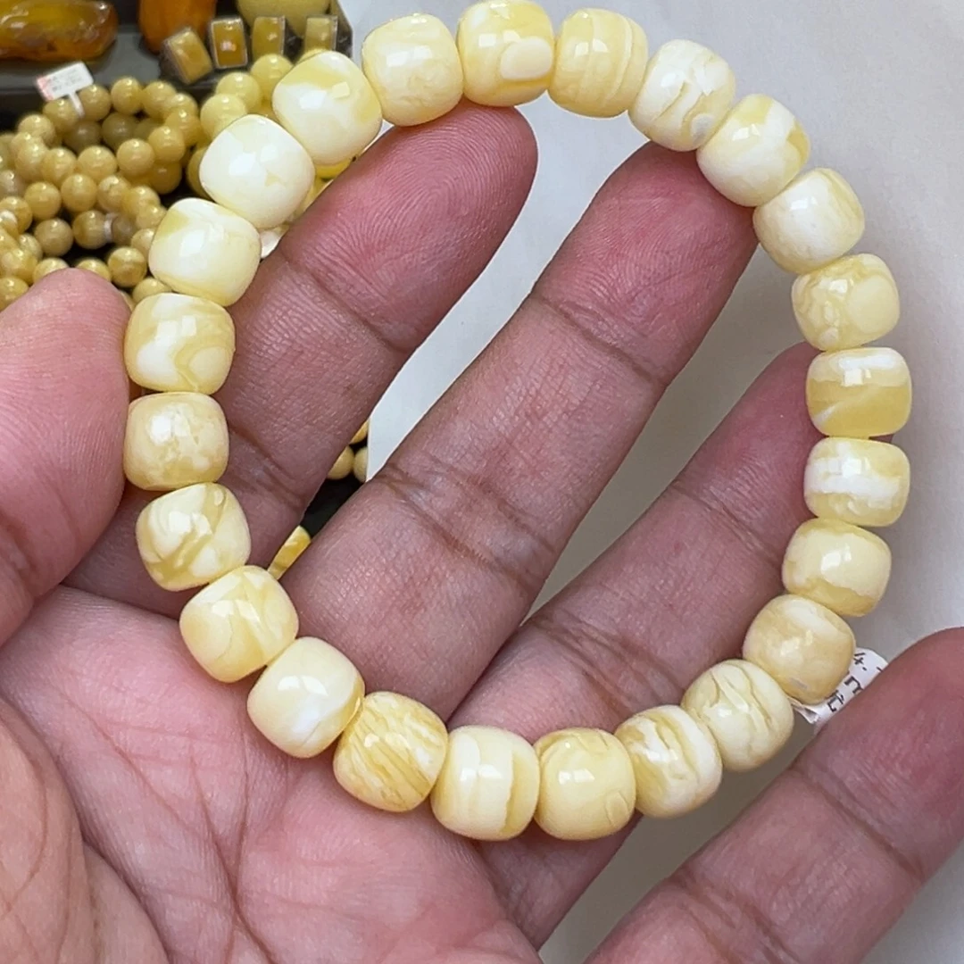 蜜蜡未镶嵌裸石10加14.13克