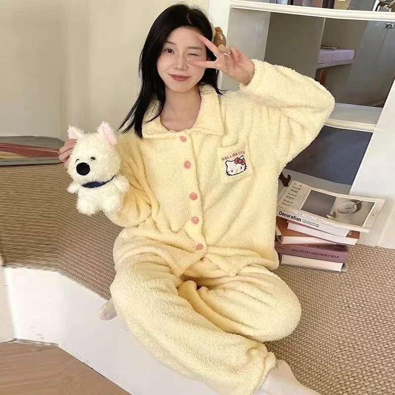 KT猫睡衣女款春秋冬季半边珊瑚绒加厚长袖套装可爱简约家居服