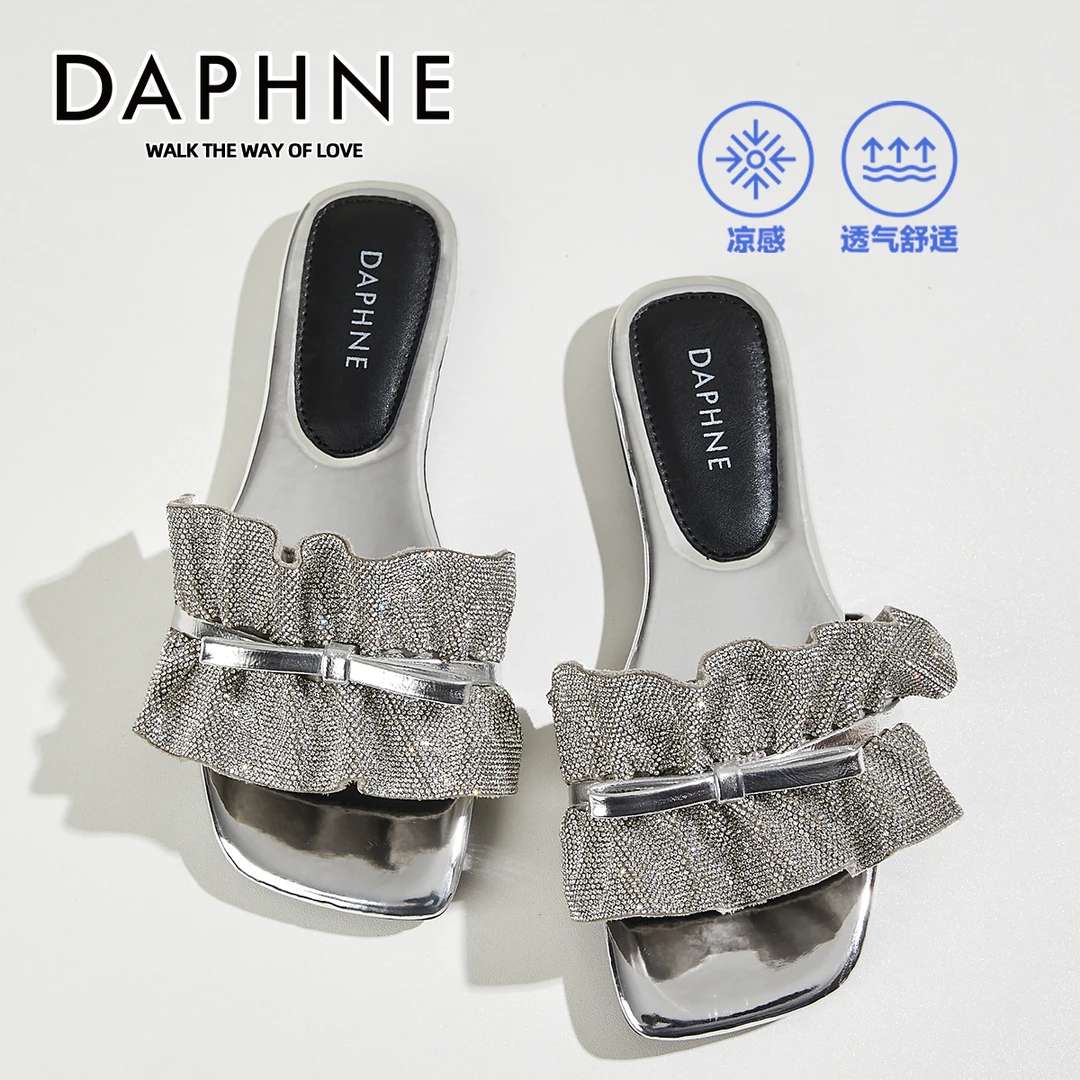 达芙妮法式仙女风厚底增高一字拖鞋女2025夏季新款水钻蝴蝶结凉拖