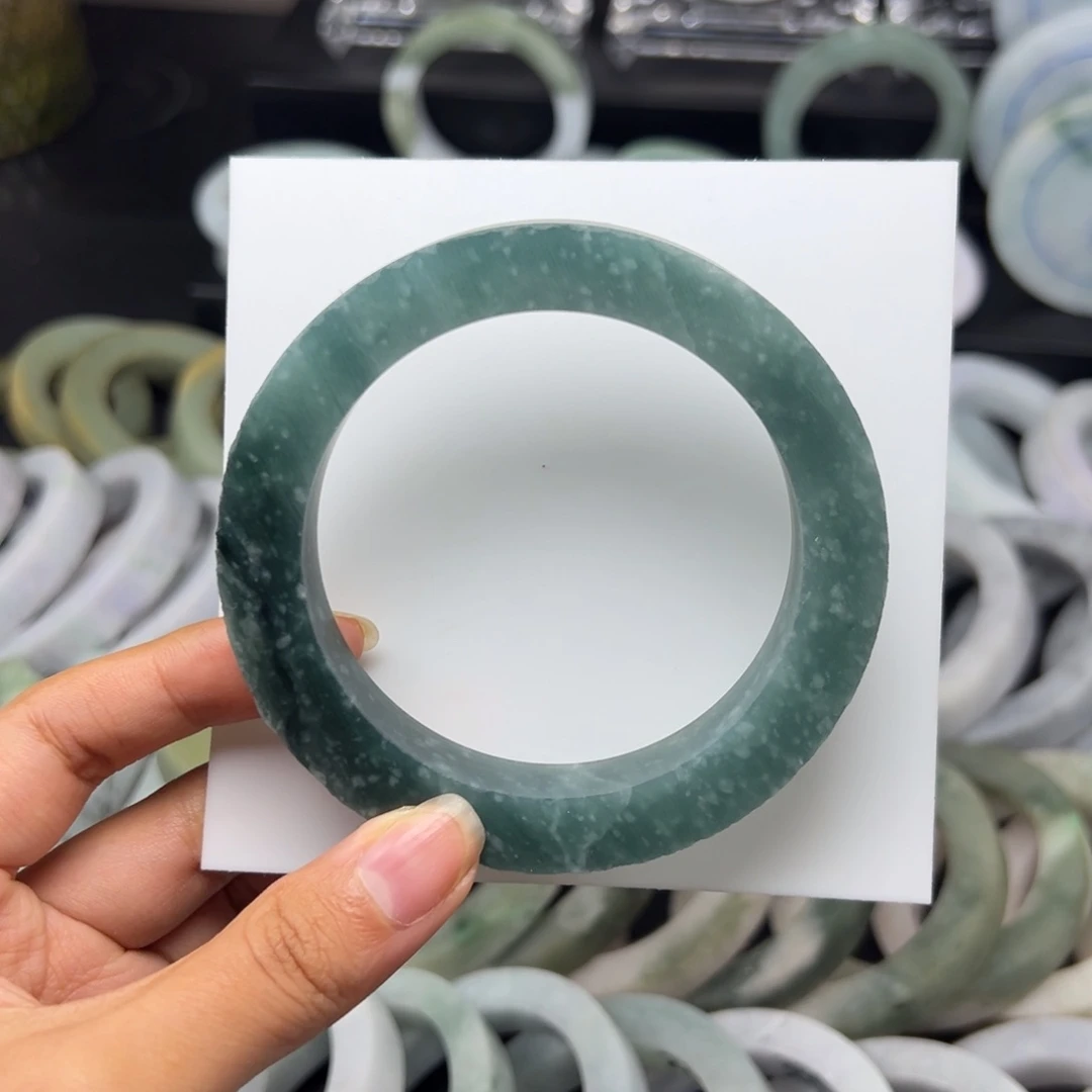 定制翡翠翡翠手镯未镶嵌三****薯