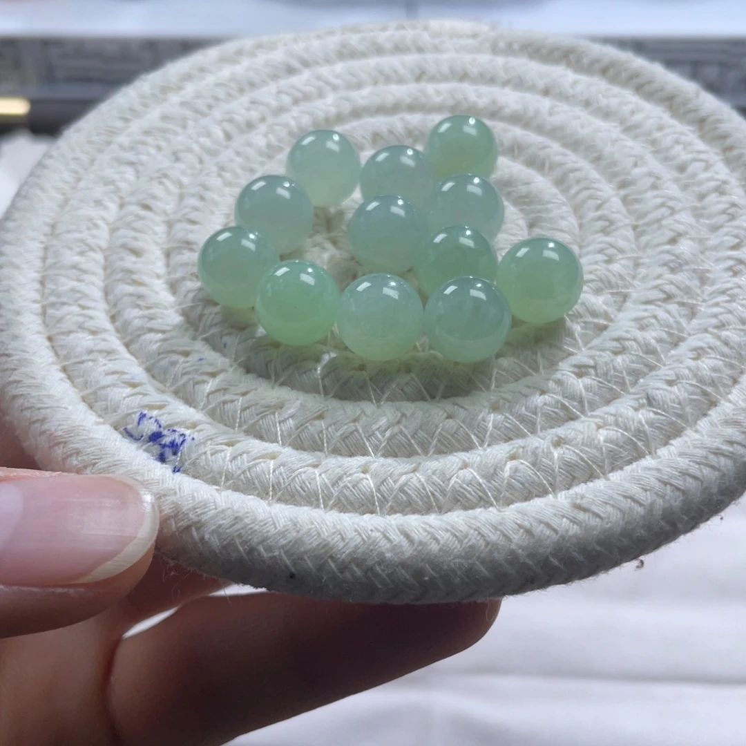 定制翡翠未镶嵌天然翡翠