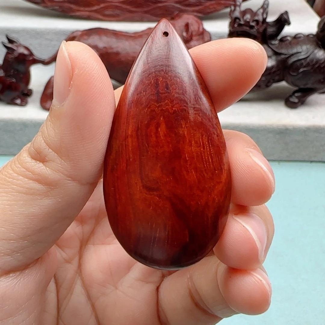 小叶紫檀把件水滴