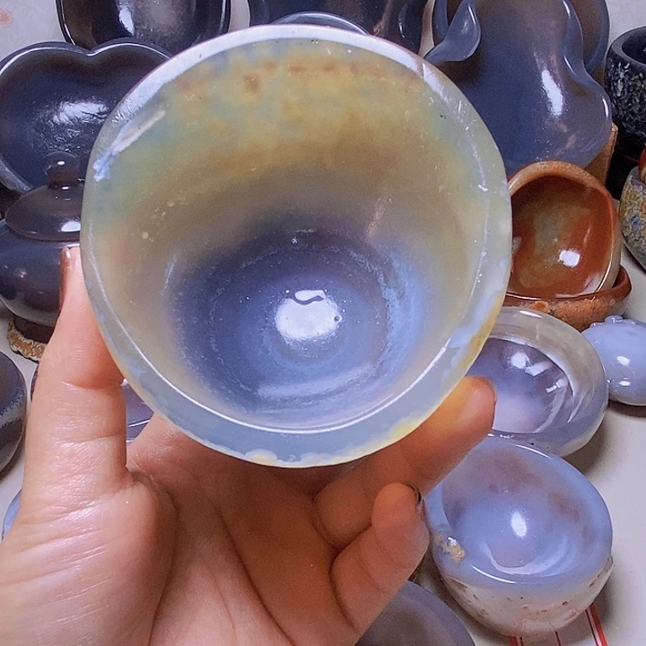 盛***宠玛瑙/玉髓未镶嵌，