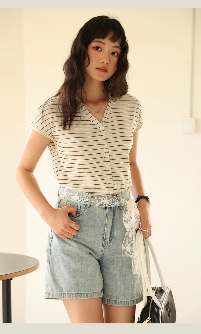 天丝莱赛尔打底衫V领亚麻T恤亲肤纽扣开衫短袖上衣