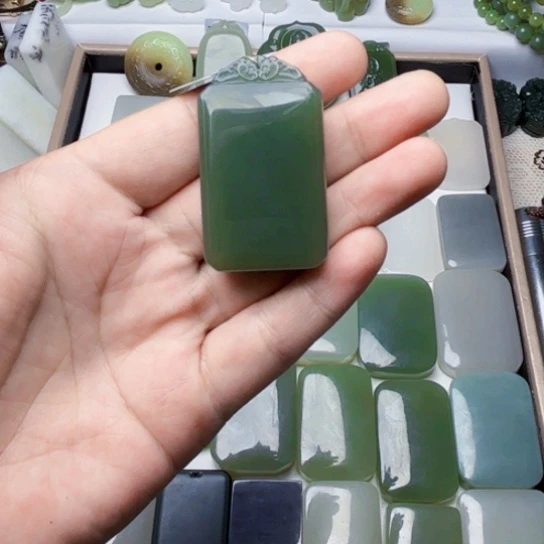 和田玉未镶嵌颈饰悦**好