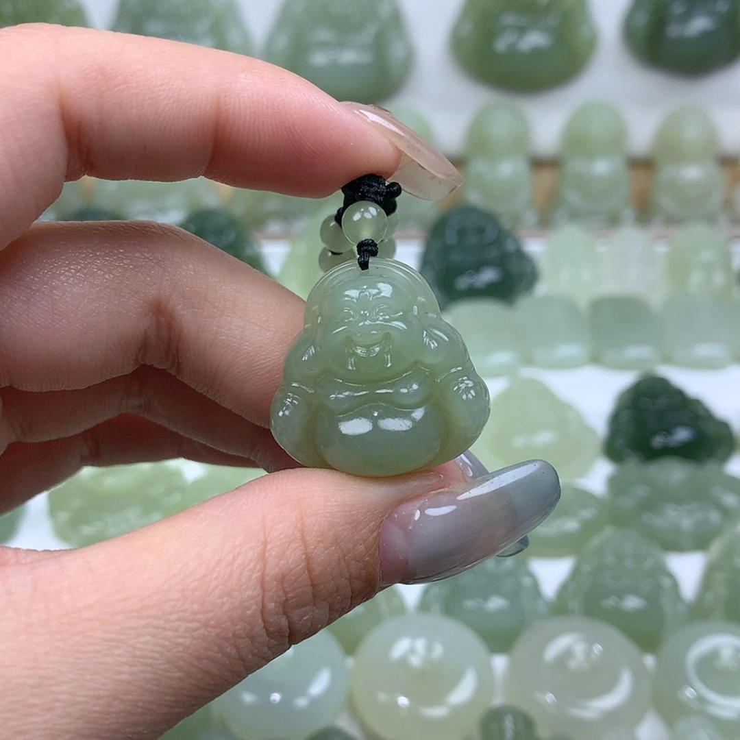 【闪购商品】颈饰未镶嵌和田玉