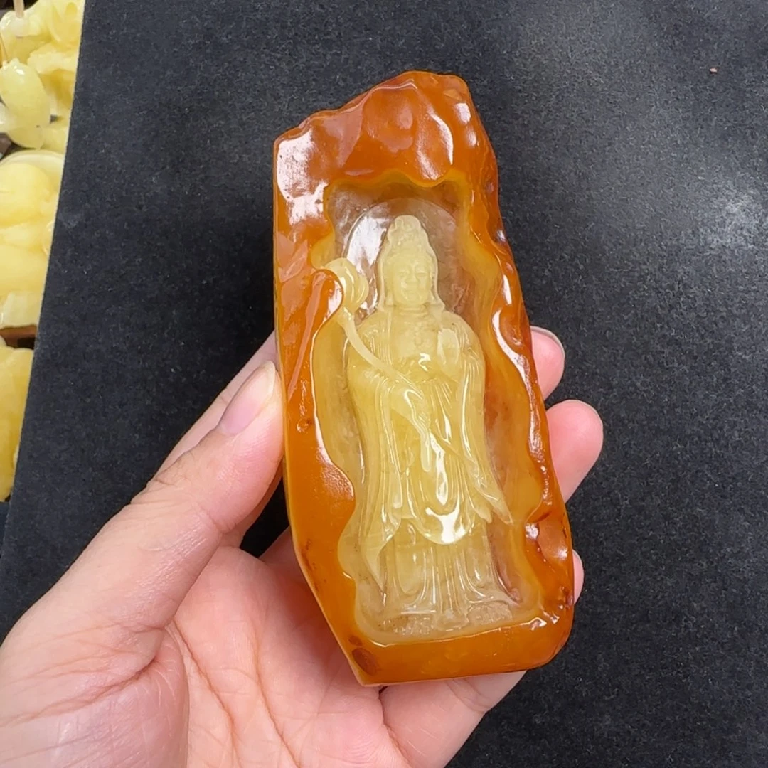 蜜蜡未镶嵌珠宝奇石