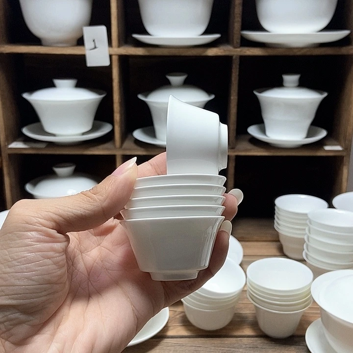 6骨瓷矮小马杯35ml.........