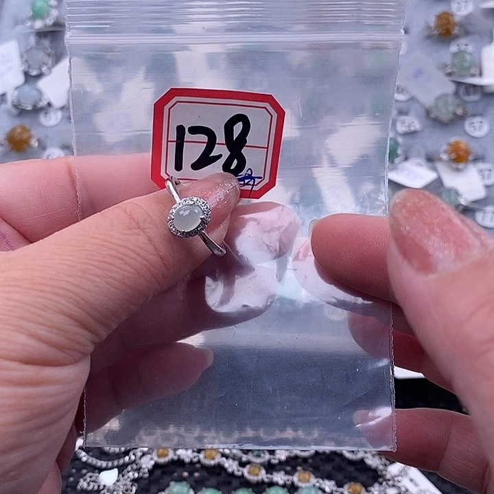 未镶嵌戒指翡翠缅甸