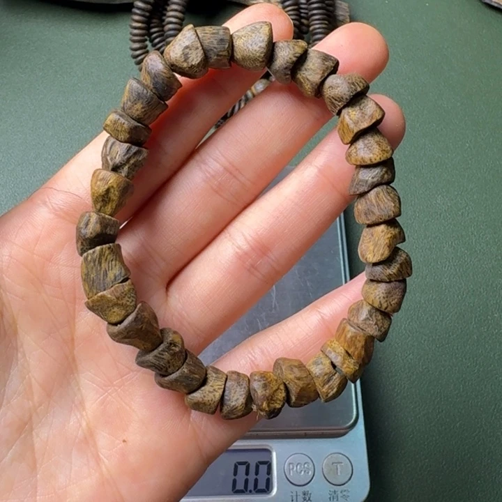 沉香手串海南乌身圆叶树丁香老料9.5克