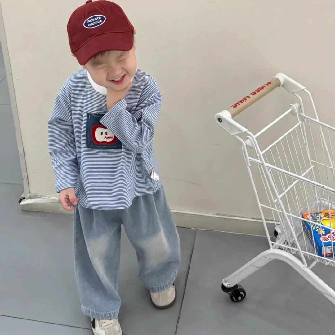 儿童衣服秋季新款条纹上衣男宝宝韩版卡通T恤衫牛仔直筒裤两件套