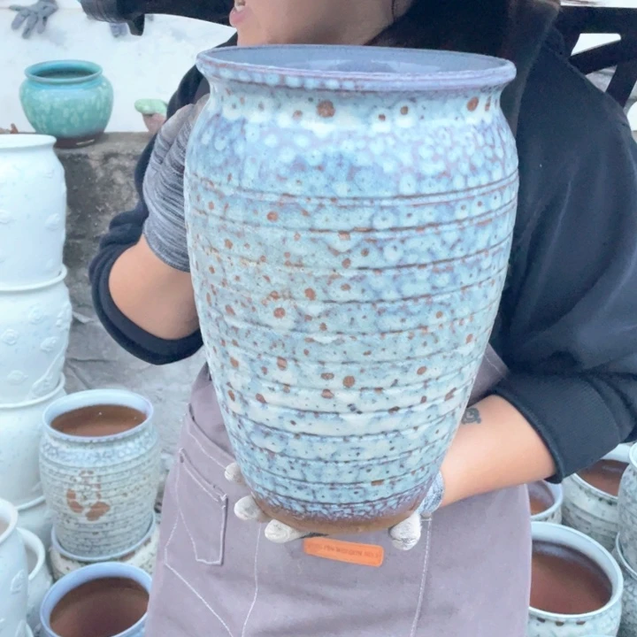 花盆紫砂口20高31瑕疵瑕疵