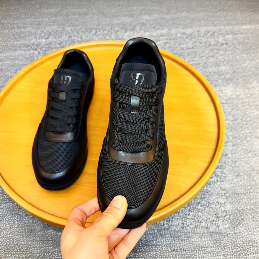 断码广州新款软面皮休闲皮鞋防滑透气平跟轻便皮鞋舒适男款单鞋