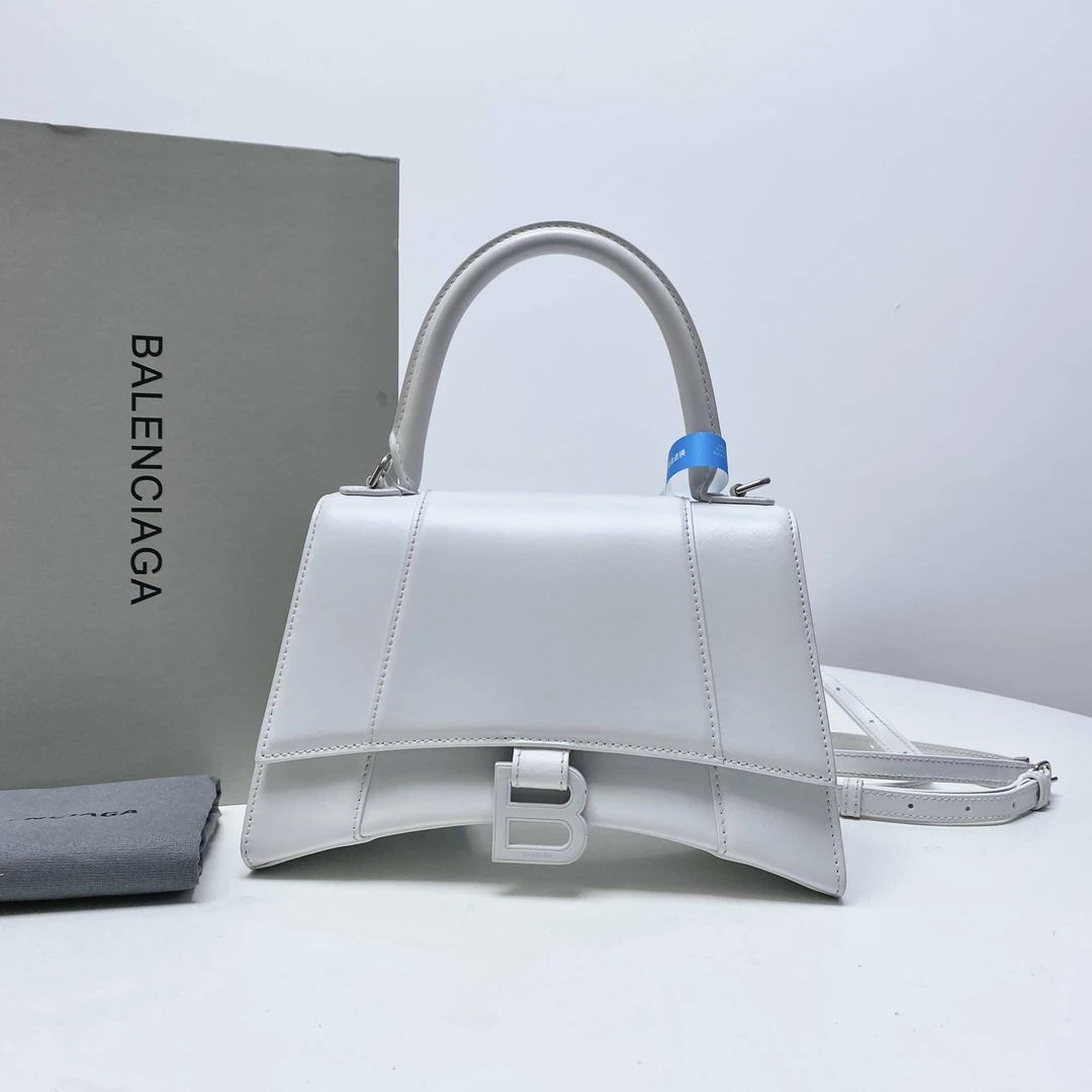 胖虎佳佳/巴黎世家/95新/公价0/箱包/斜挎包/312501200116