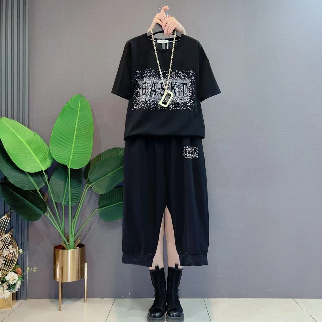 欧货时尚烫钻大码运动女休闲时尚气质显瘦减龄遮肉八分裤两件套潮