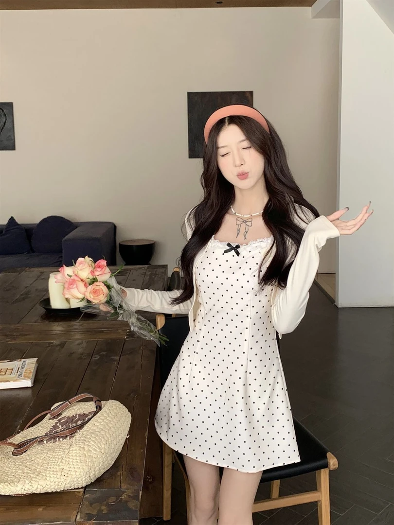 法式甜美时尚温柔风波点蝴蝶结吊带连衣裙杏色开衫辣妹夏季两件套