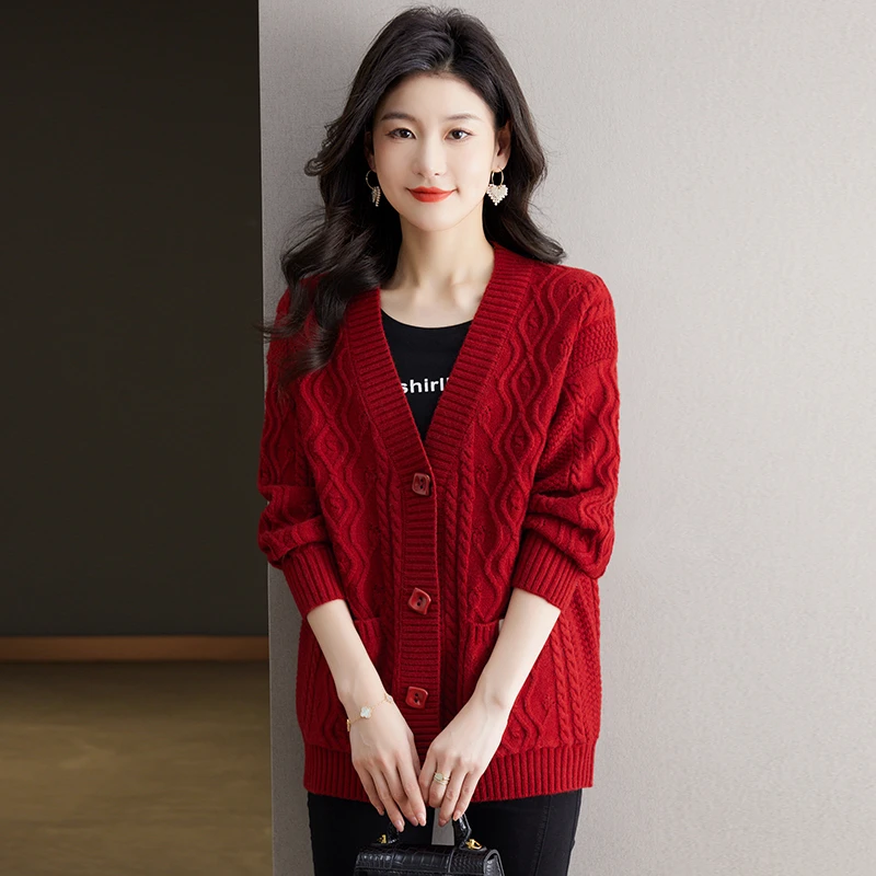 时尚外套女春季宽松春装毛衫春秋外搭麻花针织衫开羊毛百搭女士
