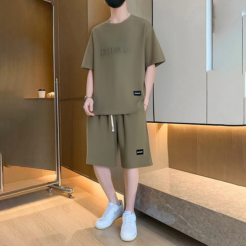 潮流简约宽松透气短袖搭配短裤时尚一套夏季薄款休闲短袖套装男士