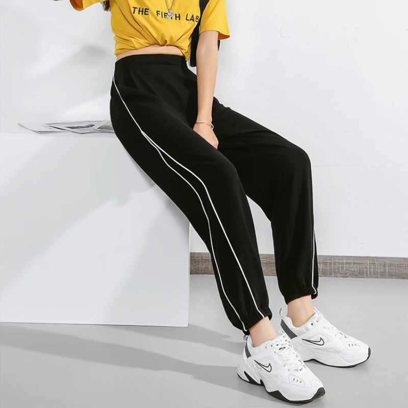 大码束脚运动裤2025春秋新款哈伦裤灯笼裤胖mm宽松显瘦休闲女裤子