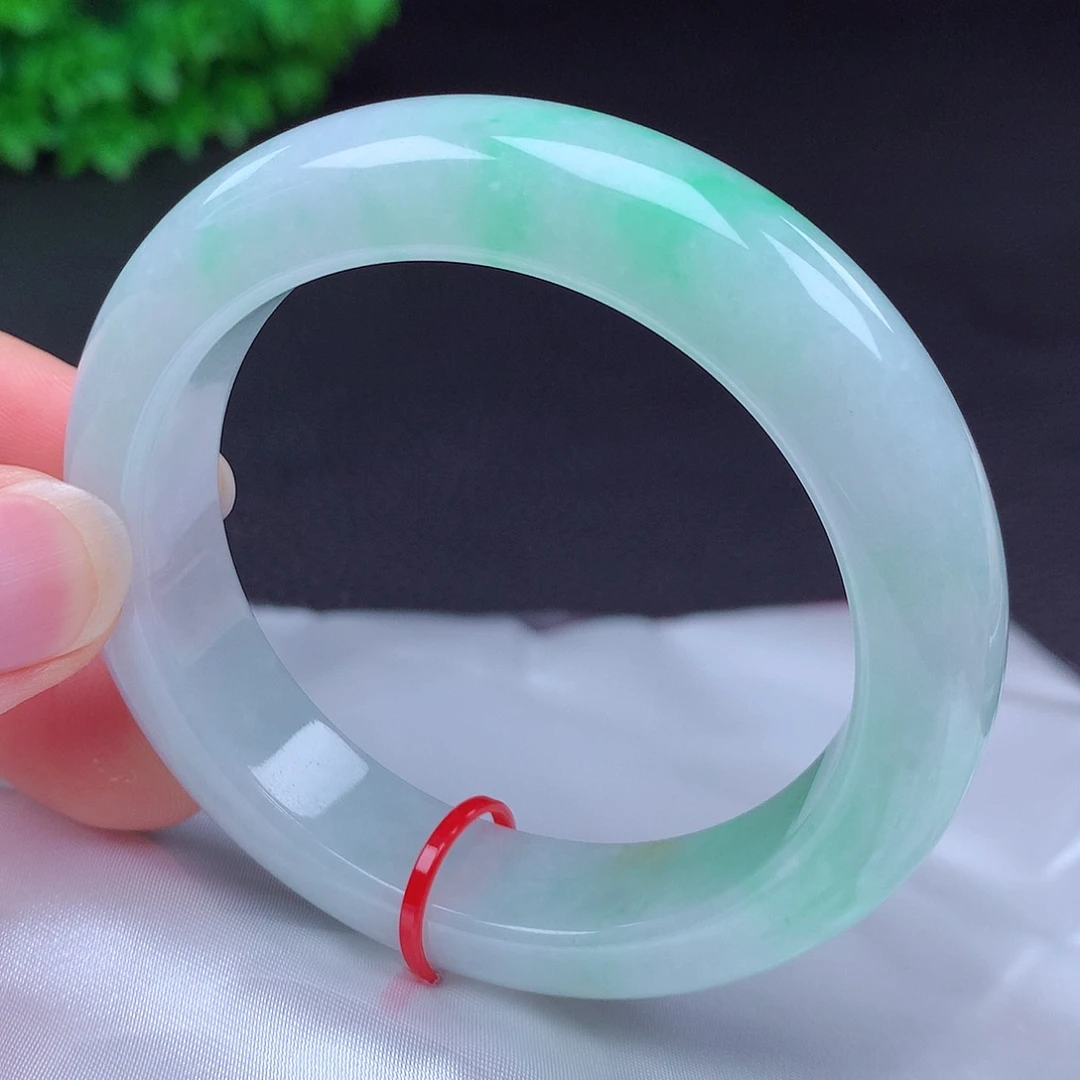 翡翠未镶嵌手镯52圈438021