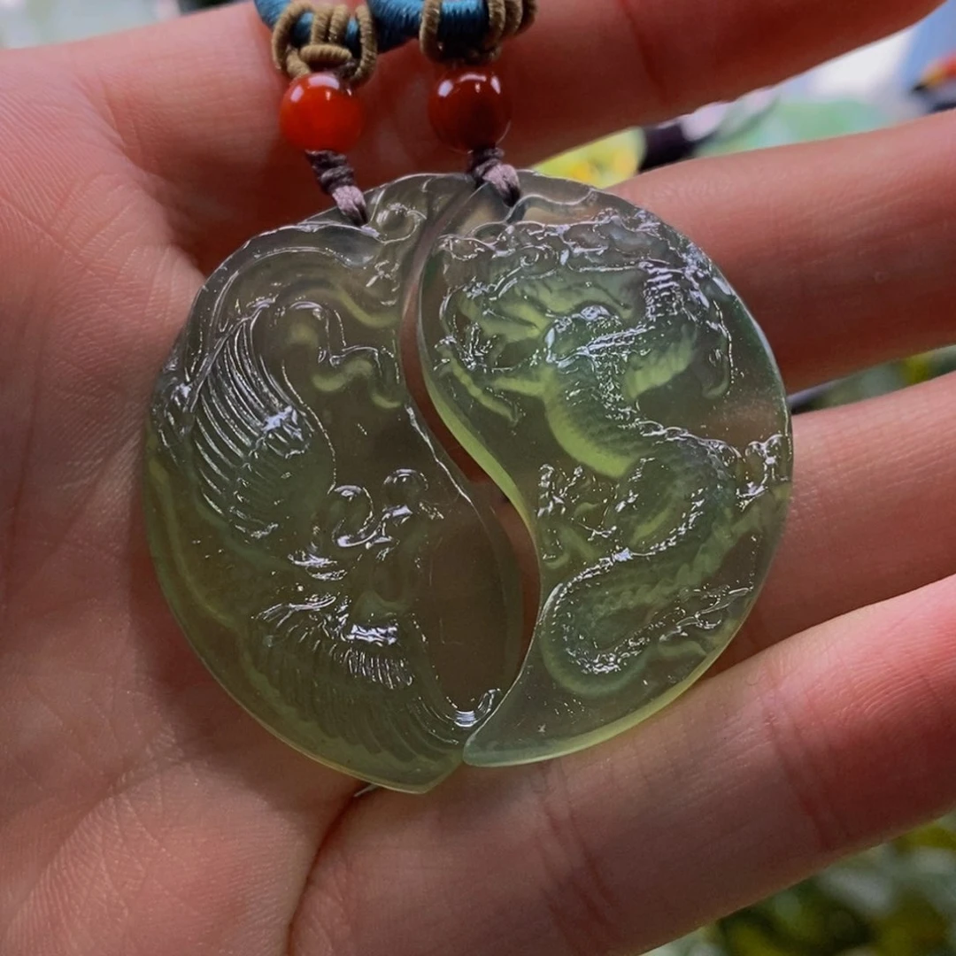 蛇纹石玉吊坠未镶嵌