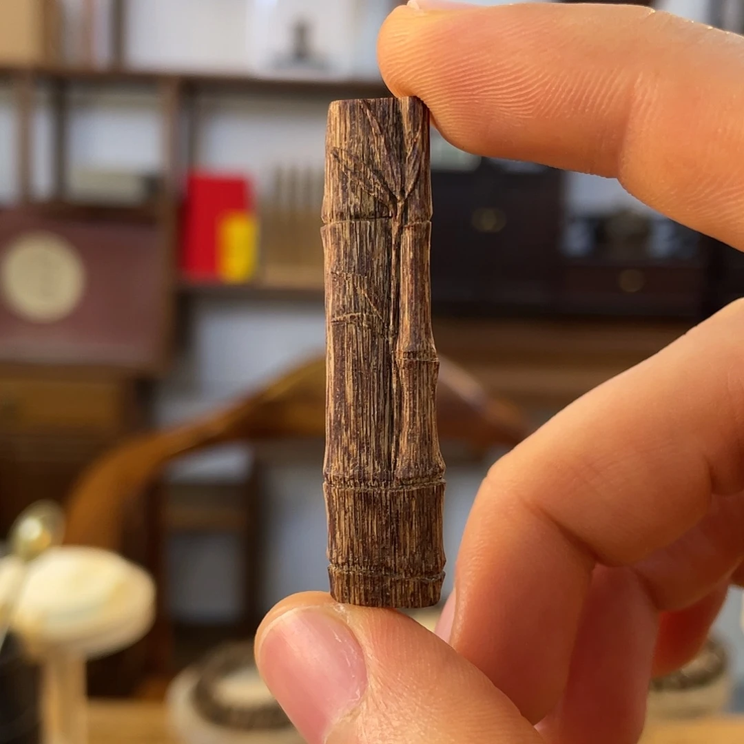 沉香吊坠伊利安 节节高 2.6g