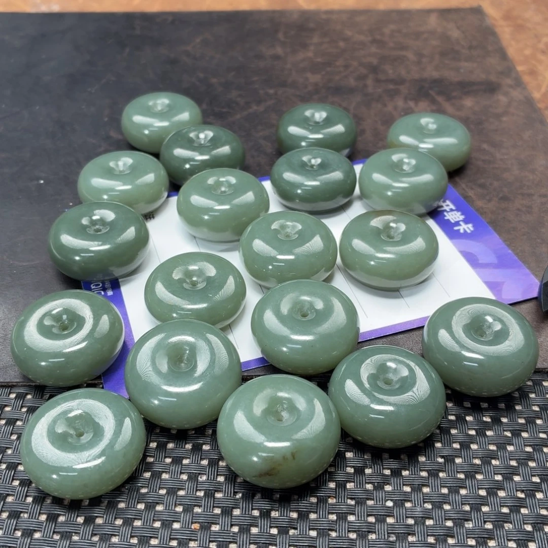 颈饰未镶嵌和田玉多样性发货拍一发一