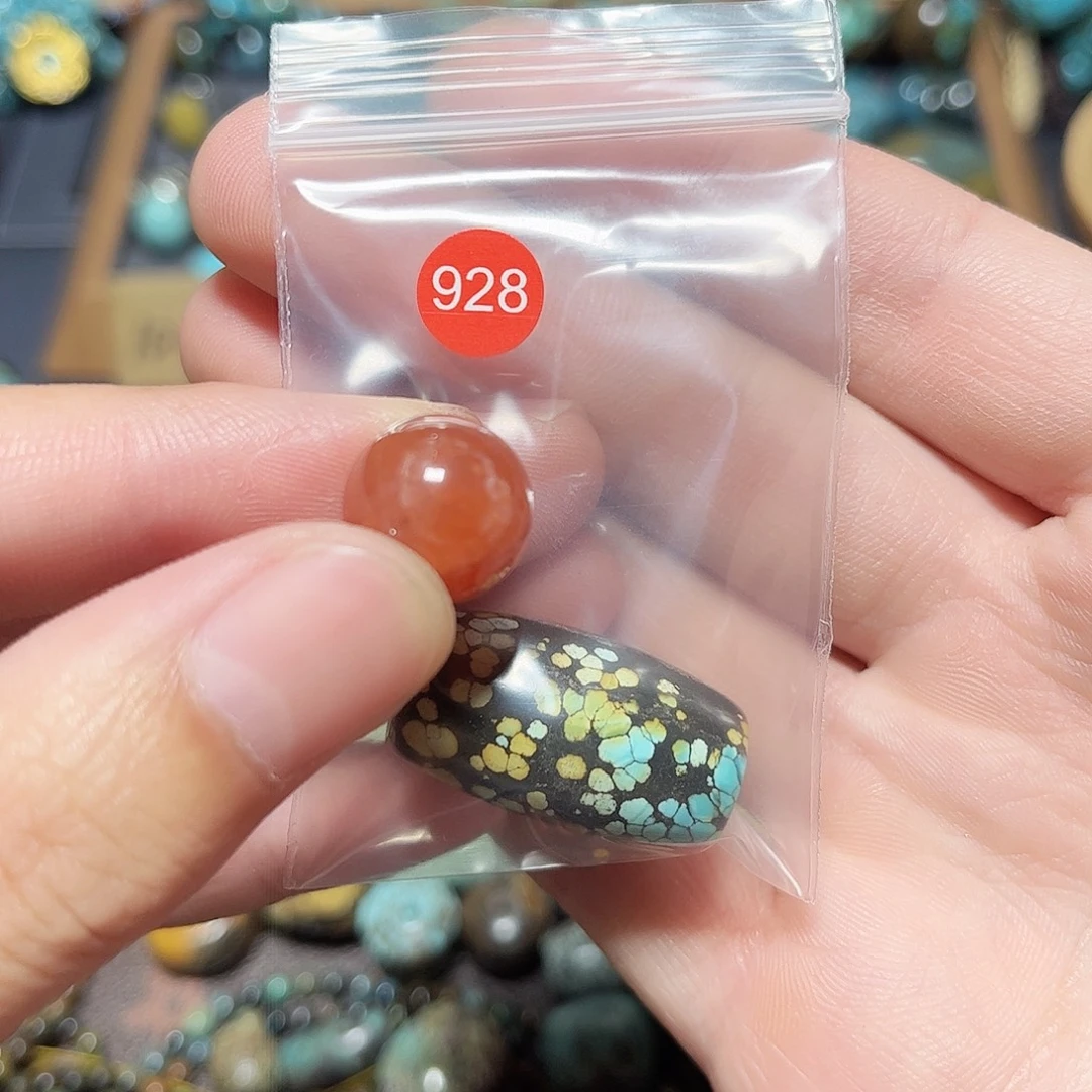 迷***儿玛瑙/玉髓未镶嵌圆珠桶珠老型手串！！