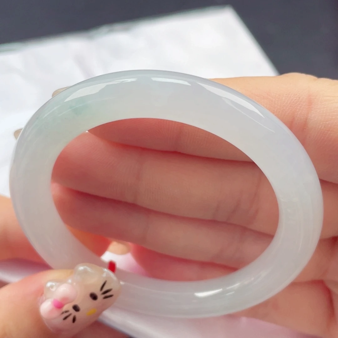 翡翠未镶嵌手镯51圆条