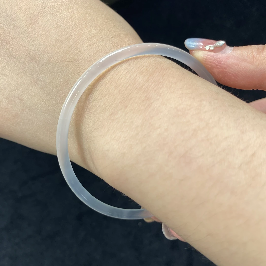 3245手镯--收藏级轻奢时尚设计首饰送礼盒（多样性发货）