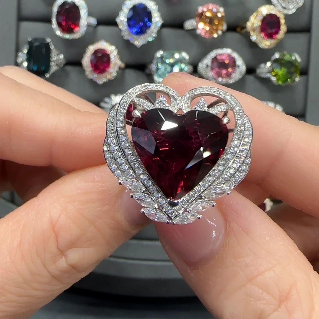 碧玺18K金镶嵌戒指 8.85ct