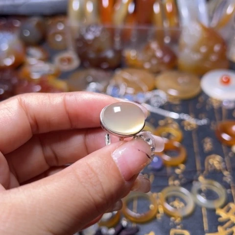 玛瑙/玉髓珠宝奇石未镶嵌没*趣002