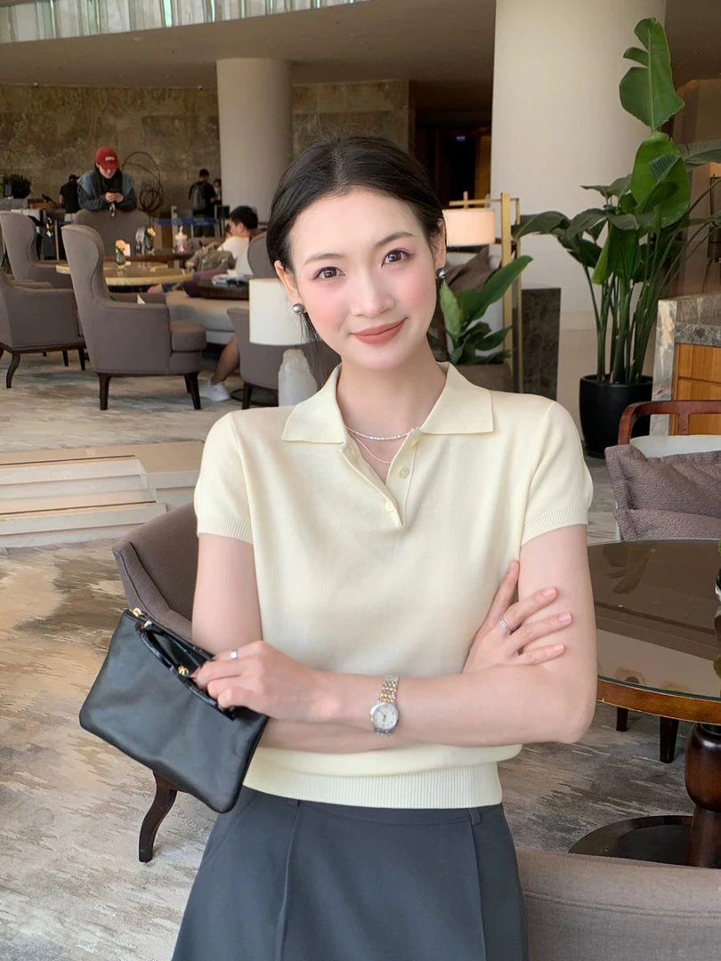 Polo衫正肩冰丝针织短袖t恤女短款小个子修身显瘦针织衫