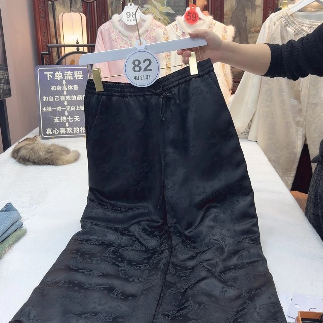 盟***非遗传承人的精神风貌和