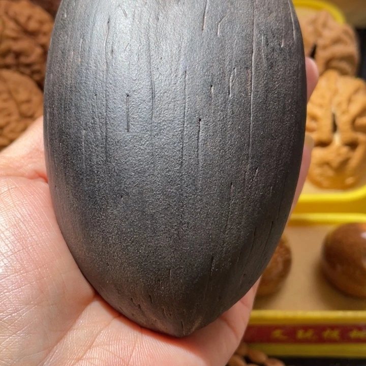 桃核把件黑金刚菩提