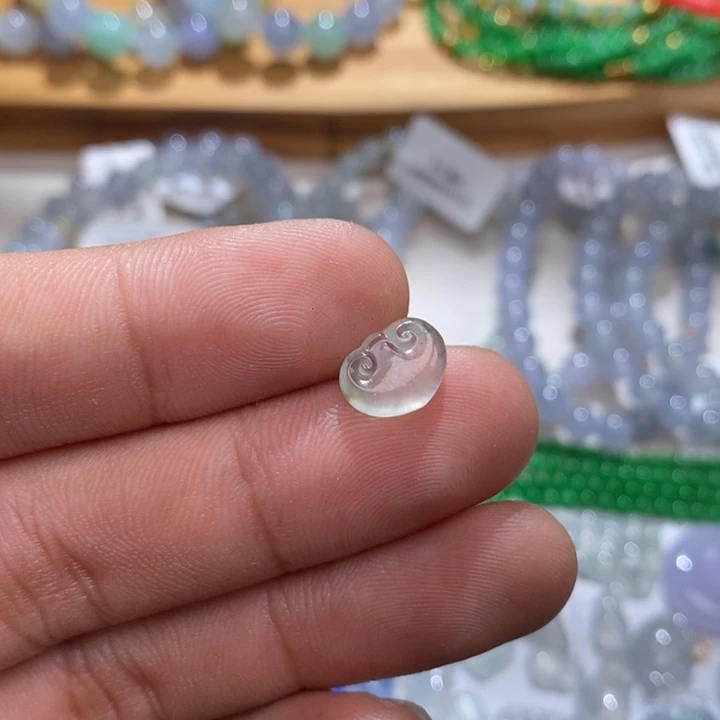 翡翠未镶嵌手链飘花如意