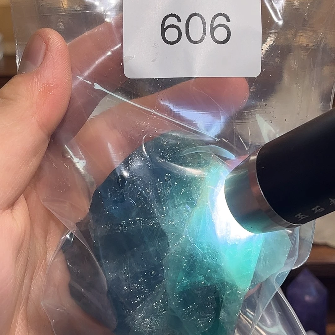 未镶嵌大型摆件（非配饰）水晶