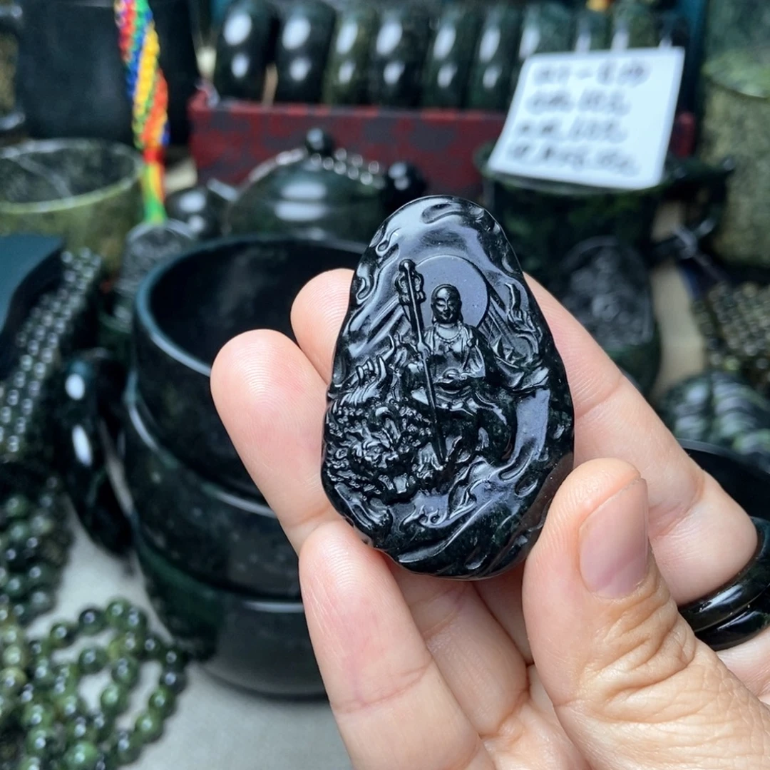 就****蛇纹石玉未镶嵌颈饰
