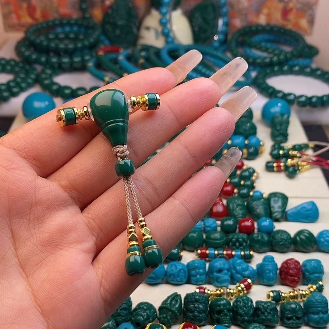 颈饰琉璃扶***三通卡12一体绿色一套