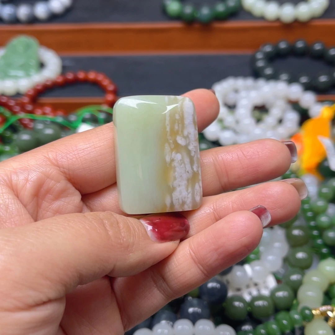 和田玉未镶嵌手链