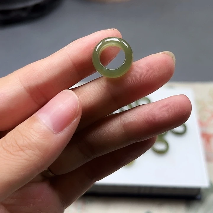 和田玉未镶嵌颈饰7