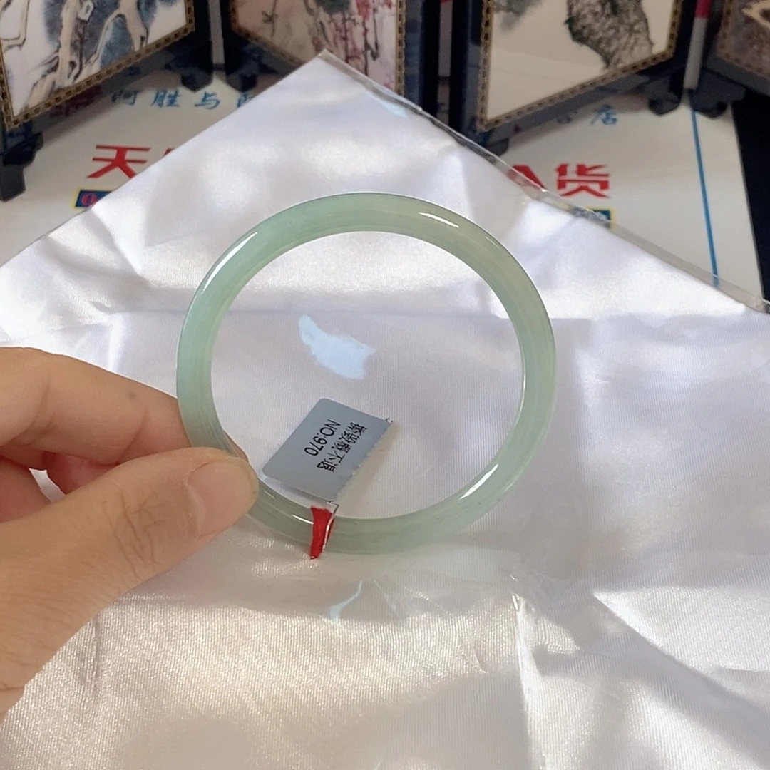 翡翠未镶嵌手镯52.7