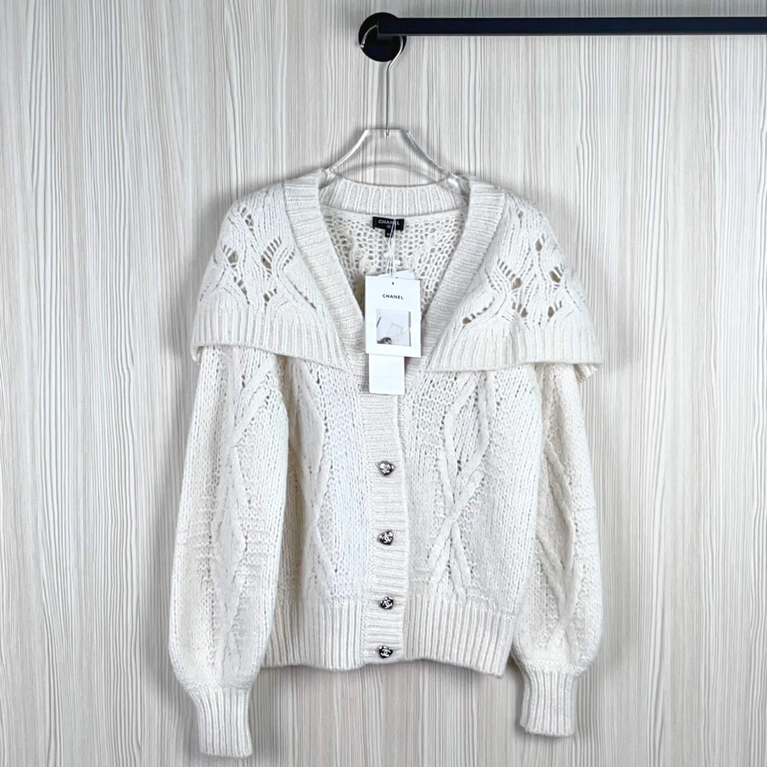 未使用 Chanel/香奈儿 毛衣码40成色看直播GSS21160