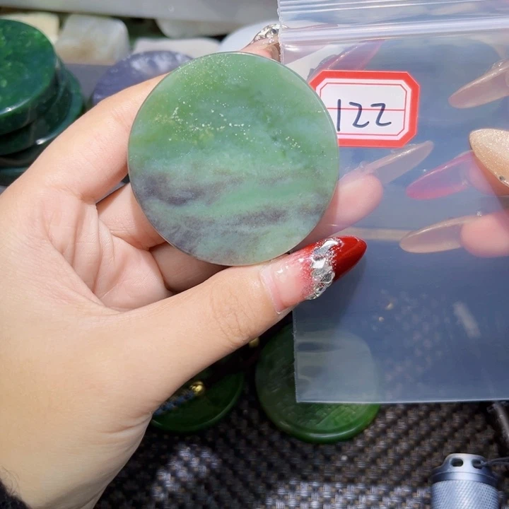 和田玉和田玉边角料随机发未镶嵌